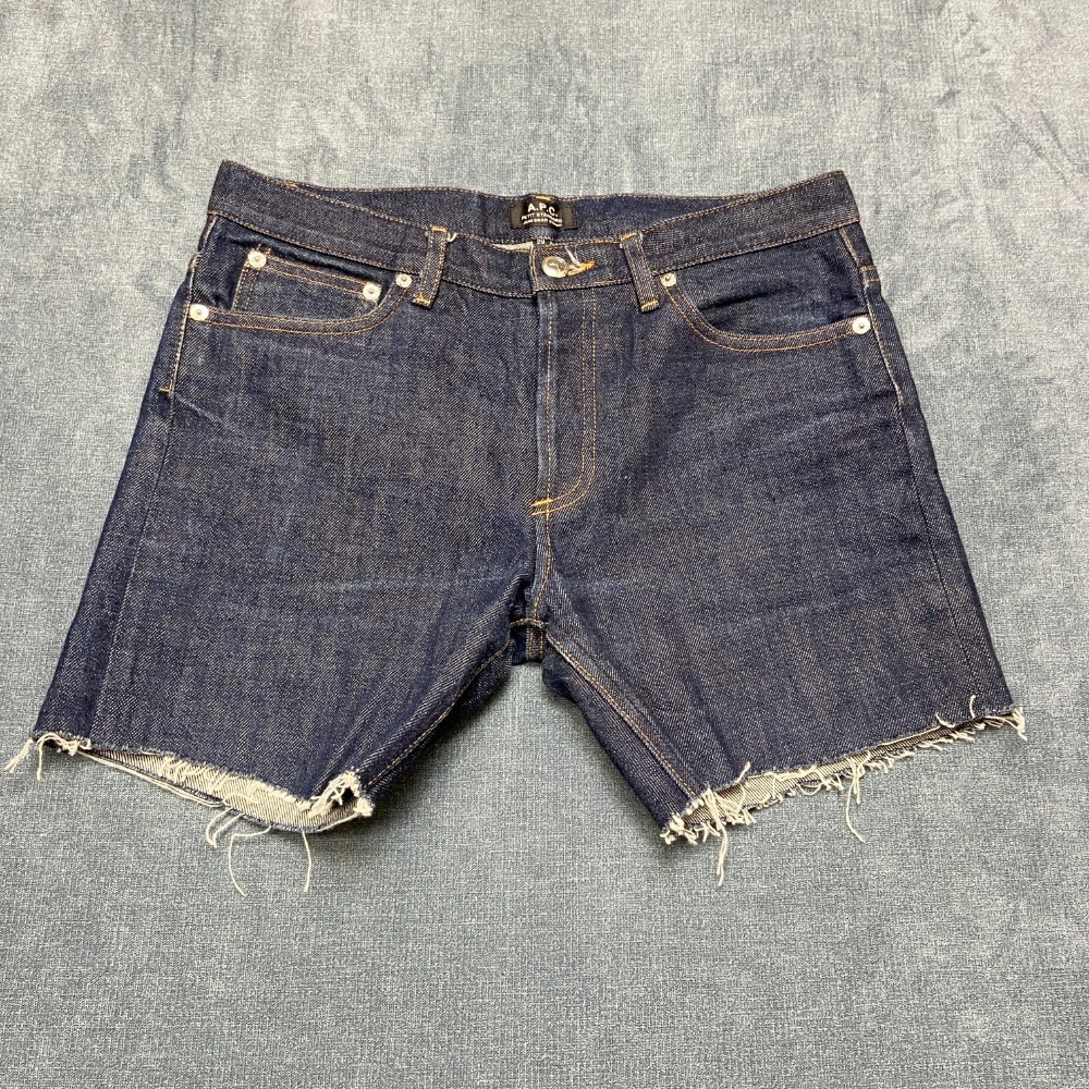 A.P.C. Petit Standard Jean Droit Etroit Shorts Mens 29 Blue Denim Dark Wash